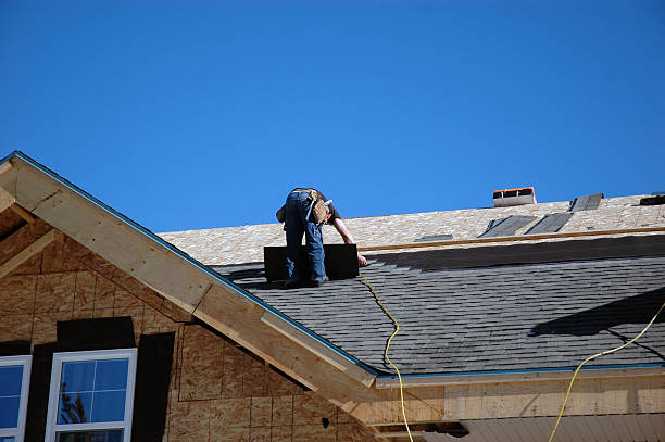 Roof Gutter Cleaning in Selah, WA