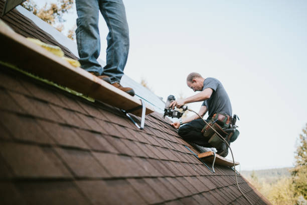 Best Emergency Roof Repair  in Selah, WA